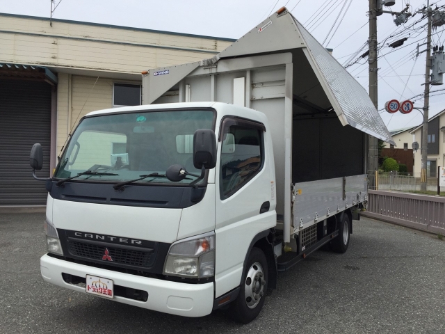 三菱ふそうキャンター冷蔵冷凍ウイング小型（2t・3t）PA-FE83DGN [写真01]