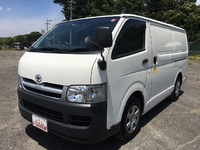 トヨタハイエース冷凍車（冷蔵車）小型（2t・3t）[写真01]