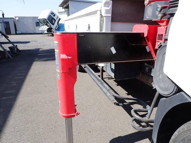 日野デュトロクレーン3段小型（2t・3t）[写真16]