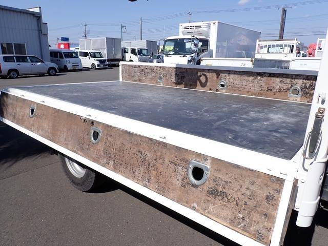 日野デュトロクレーン3段小型（2t・3t）[写真17]