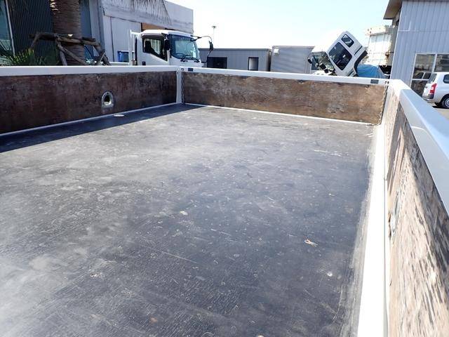 日野デュトロクレーン3段小型（2t・3t）[写真19]