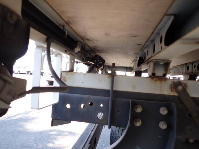 日野デュトロクレーン3段小型（2t・3t）[写真24]