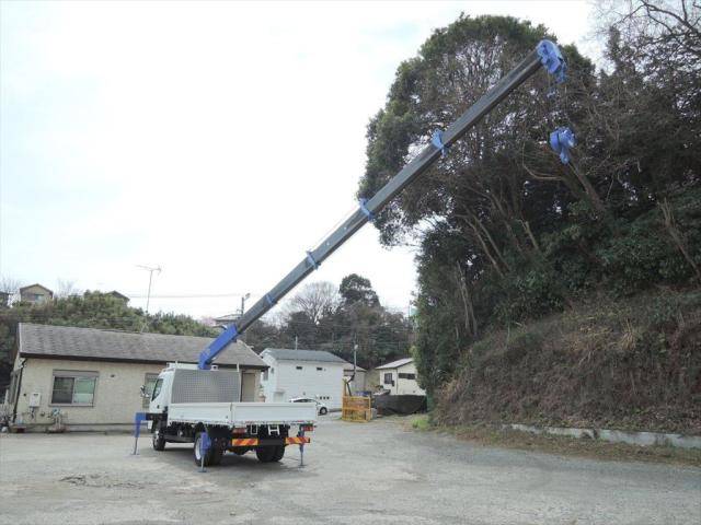 三菱ふそうキャンタークレーン6段小型（2t・3t）[写真14]