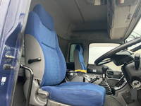 いすゞギガアームロール大型（10t）[写真14]