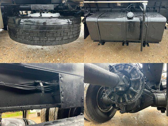 いすゞギガアームロール大型（10t）[写真29]