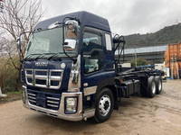 いすゞギガアームロール大型（10t）[写真03]