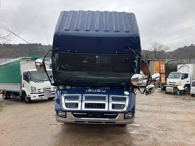 いすゞギガアームロール大型（10t）[写真09]