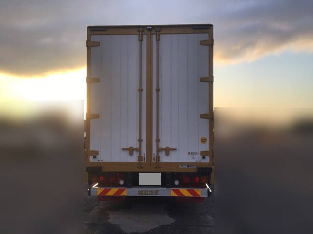 三菱ふそうスーパーグレートパネルウイング大型（10t）[写真08]