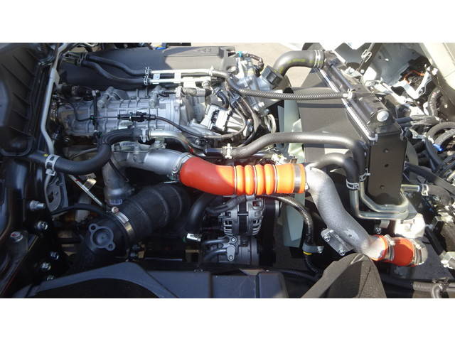 三菱ふそうキャンター平ボディ小型（2t・3t）[写真11]