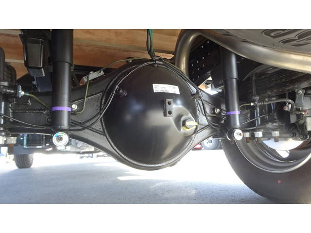 三菱ふそうキャンター平ボディ小型（2t・3t）[写真14]