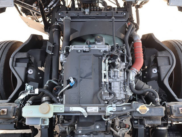 三菱ふそうキャンターアルミブロック小型（2t・3t）[写真10]