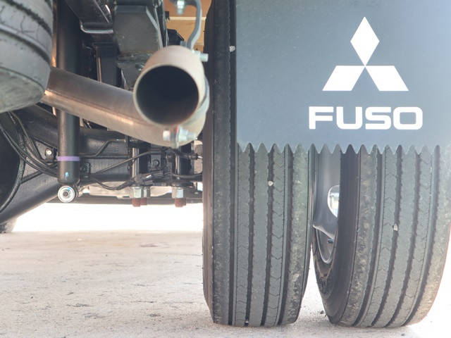 三菱ふそうキャンターアルミブロック小型（2t・3t）[写真15]