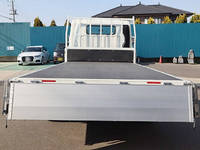 三菱ふそうキャンターアルミブロック小型（2t・3t）[写真06]