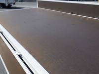 日野デュトロ平ボディ小型（2t・3t）[写真12]