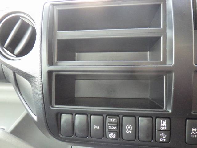 日野デュトロ平ボディ小型（2t・3t）[写真22]