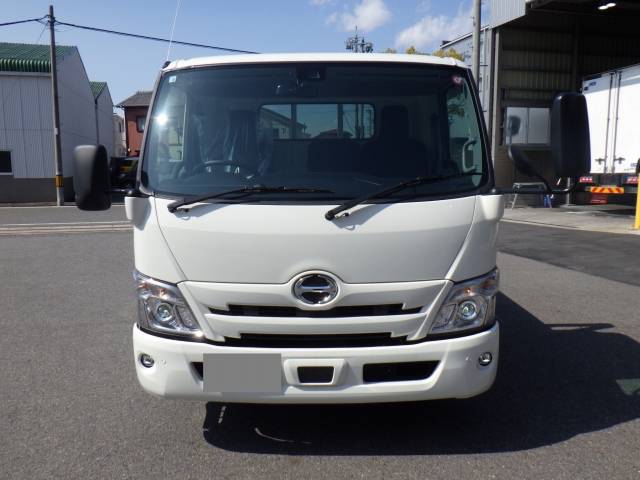 日野デュトロ平ボディ小型（2t・3t）[写真03]