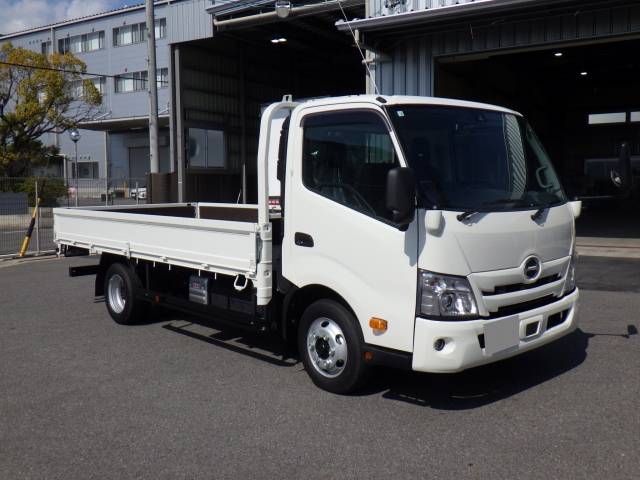 日野デュトロ平ボディ小型（2t・3t）[写真04]