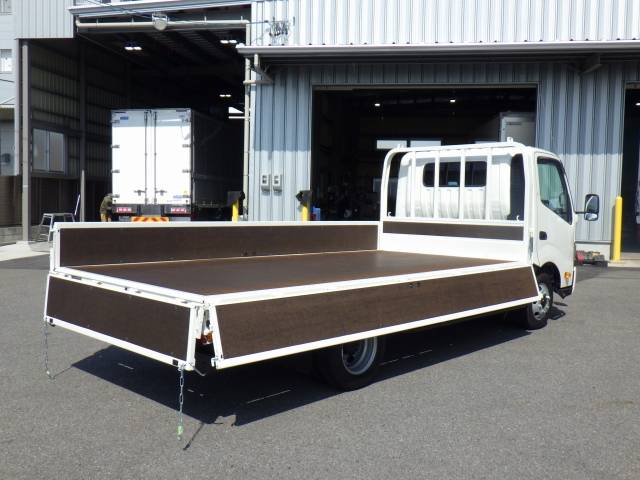 日野デュトロ平ボディ小型（2t・3t）[写真05]