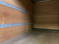 いすゞエルフアルミバン小型（2t・3t）[写真07]