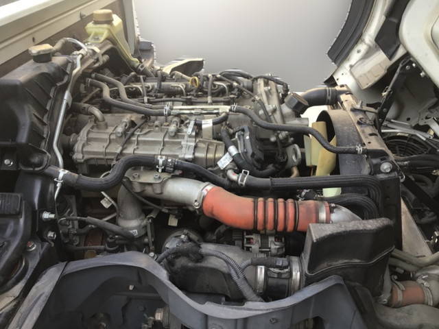 三菱ふそうキャンターガッツ平ボディ小型（2t・3t）[写真24]