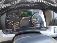 三菱ふそうキャンターガッツ平ボディ小型（2t・3t）[写真33]