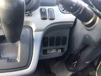 三菱ふそうキャンターガッツ平ボディ小型（2t・3t）[写真34]