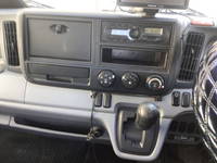 三菱ふそうキャンターガッツ平ボディ小型（2t・3t）[写真35]