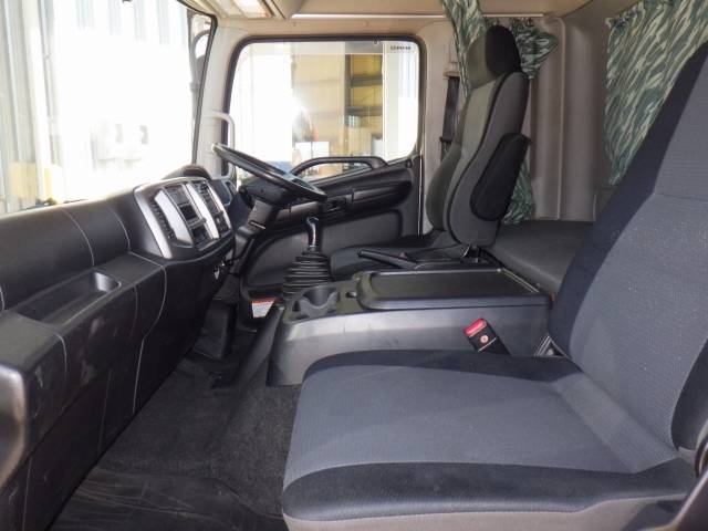 日野レンジャーアルミウイング中型（4t）[写真24]