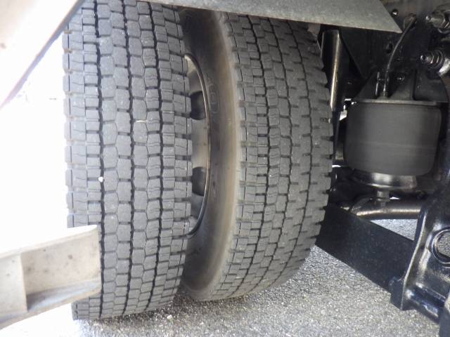 日野レンジャーアルミウイング中型（4t）[写真39]