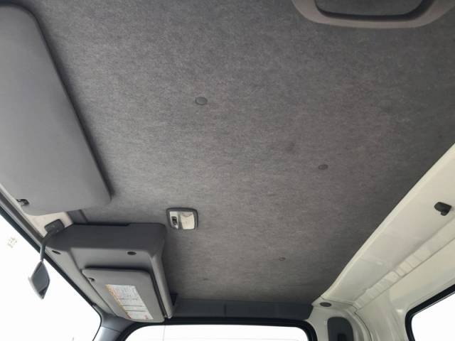 いすゞエルフクレーン4段小型（2t・3t）[写真18]