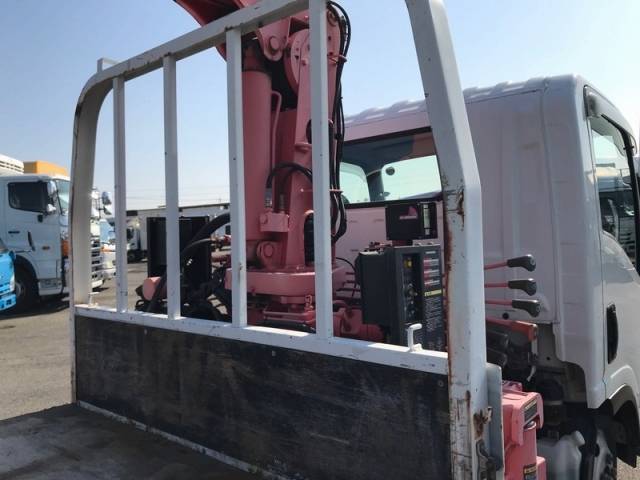 いすゞエルフクレーン4段小型（2t・3t）[写真09]