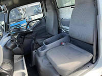 トヨタダイナパネルバン小型（2t・3t）[写真17]