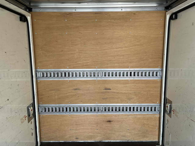 トヨタダイナパネルバン小型（2t・3t）[写真25]