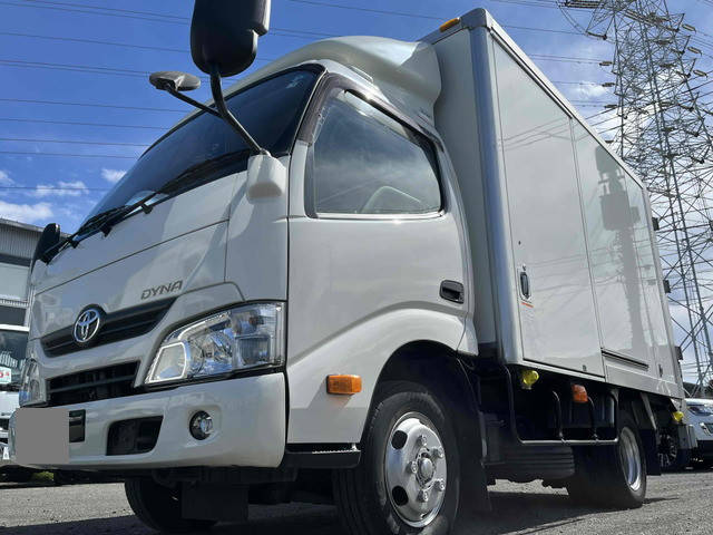 トヨタダイナパネルバン小型（2t・3t）[写真03]