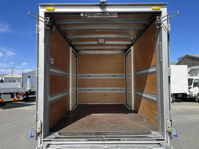 トヨタダイナパネルバン小型（2t・3t）[写真07]