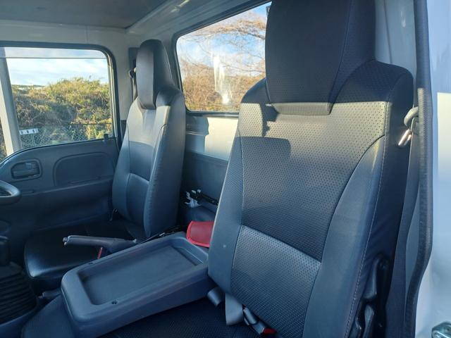 いすゞエルフダンプ小型（2t・3t）[写真15]