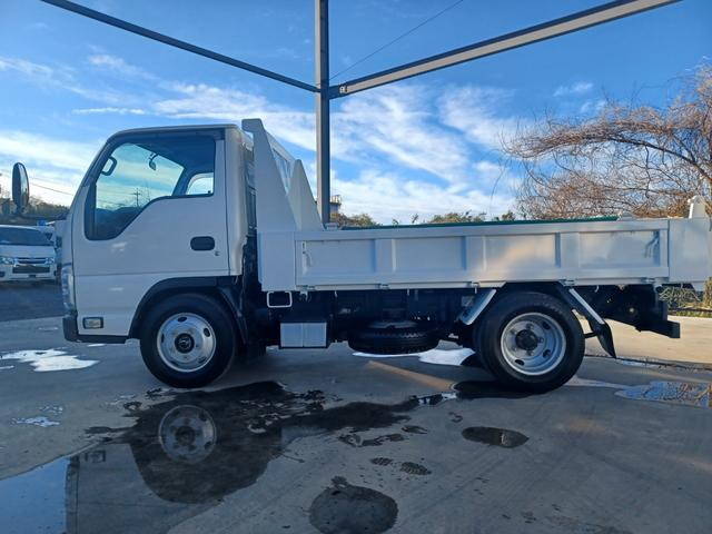 いすゞエルフダンプ小型（2t・3t）[写真06]