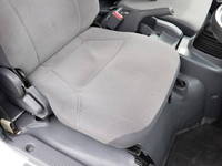 いすゞエルフアルミブロック小型（2t・3t）[写真20]