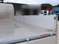 いすゞエルフアルミブロック小型（2t・3t）[写真08]