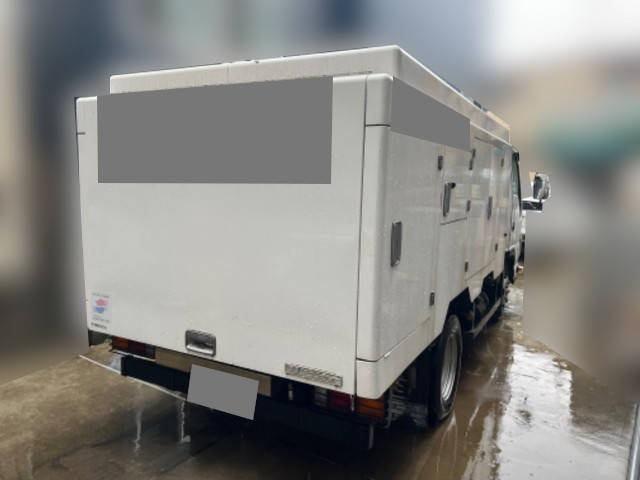 いすゞエルフ高圧洗浄車小型（2t・3t）[写真02]