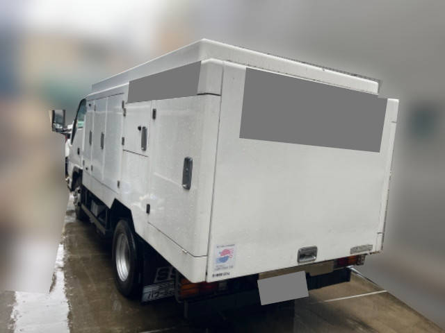 いすゞエルフ高圧洗浄車小型（2t・3t）[写真04]