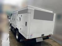 いすゞエルフ高圧洗浄車小型（2t・3t）[写真04]