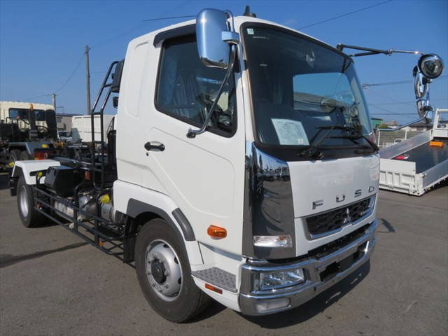 三菱ふそうファイターアームロール増トン（6t・8t）[写真01]