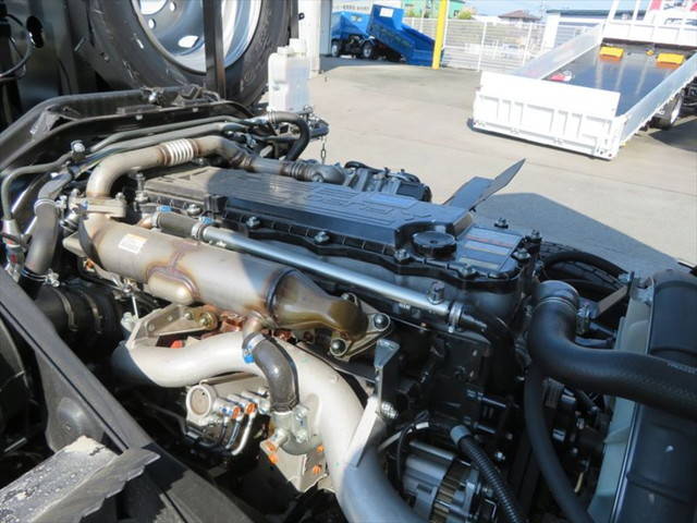 三菱ふそうファイターアームロール増トン（6t・8t）[写真16]