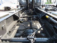 三菱ふそうファイターアームロール増トン（6t・8t）[写真18]