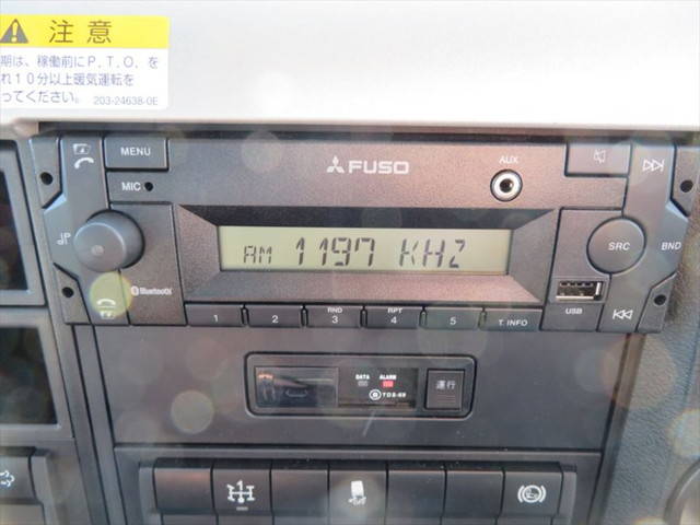 三菱ふそうファイターアームロール増トン（6t・8t）[写真29]