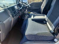 いすゞエルフローダーダンプ小型（2t・3t）[写真16]