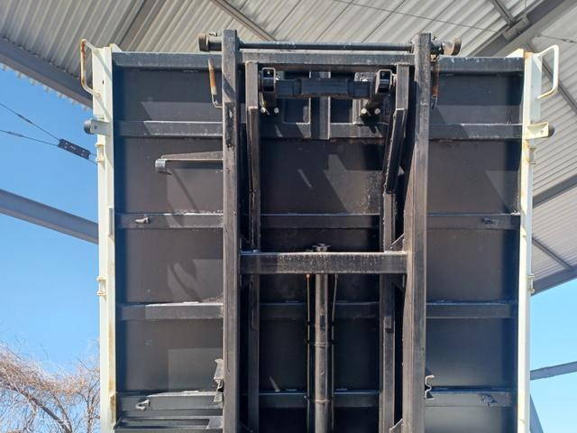 いすゞエルフローダーダンプ小型（2t・3t）[写真20]