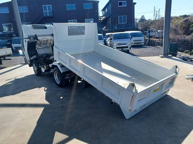 いすゞエルフローダーダンプ小型（2t・3t）[写真27]