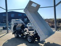 いすゞエルフローダーダンプ小型（2t・3t）[写真02]